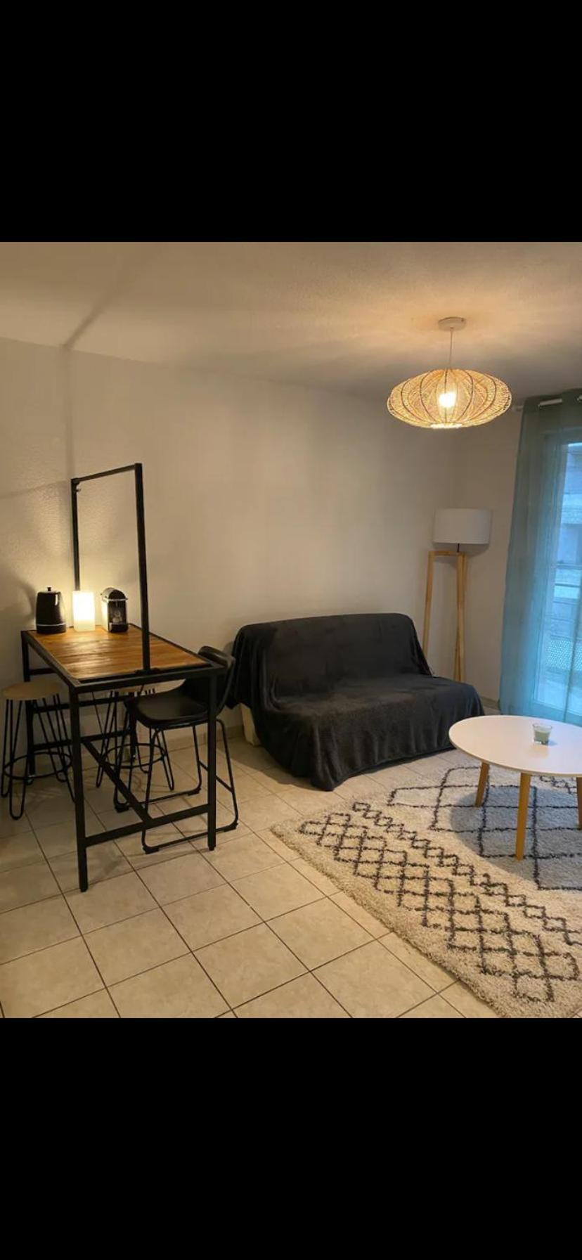 Appartement Calme Centre Ville Avec Place Parking Лимож Екстериор снимка